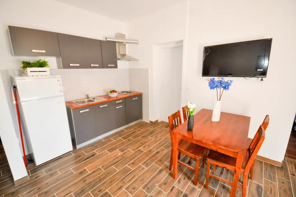 Cancar Apartments Novigrad Istria 克罗地亚