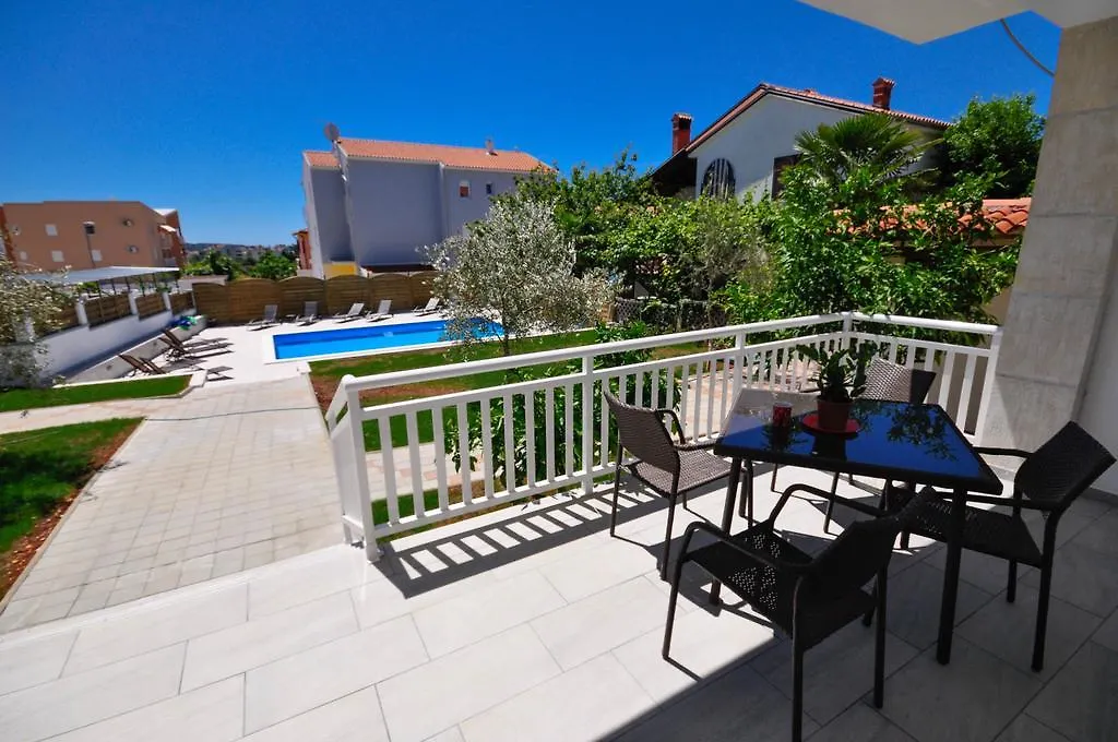 Cancar Apartments Novigrad Istria クロアチア