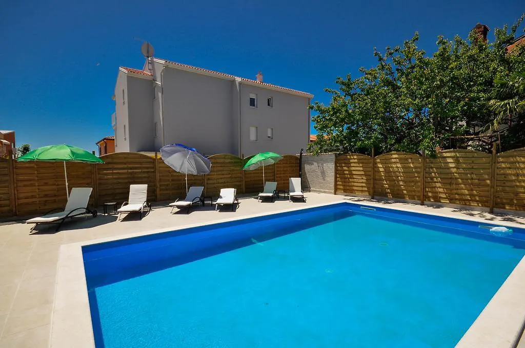 Cancar Apartments Novigrad Istria 0*,  クロアチア